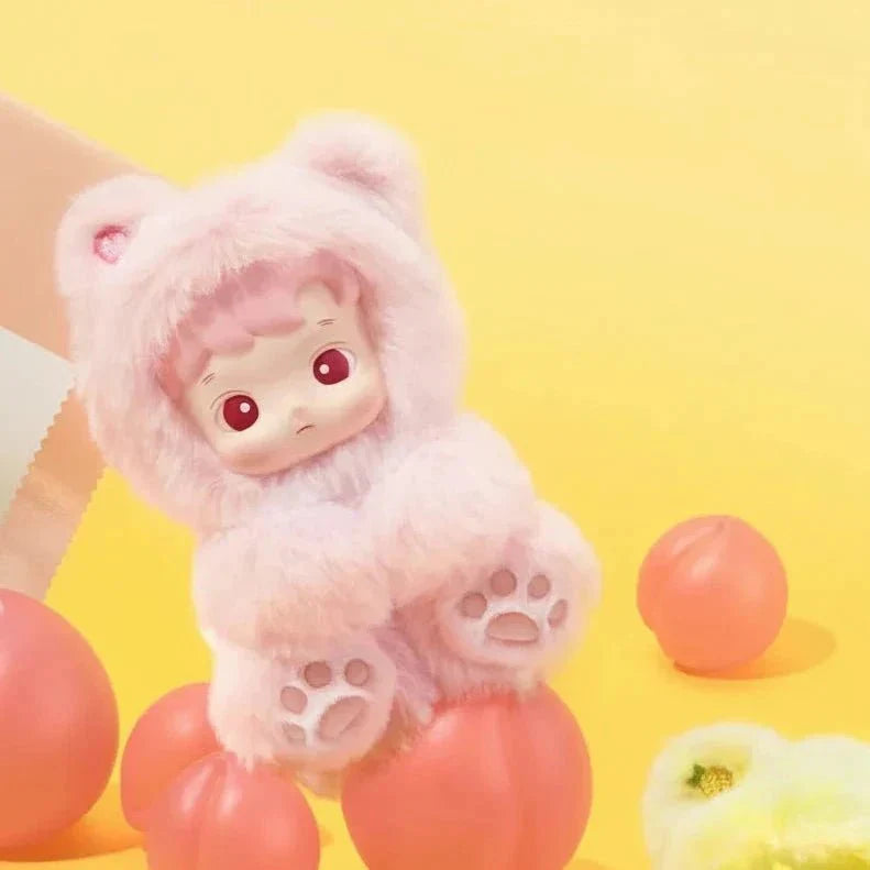 Tasty Peach Flavor - Gummy Bear Collectible